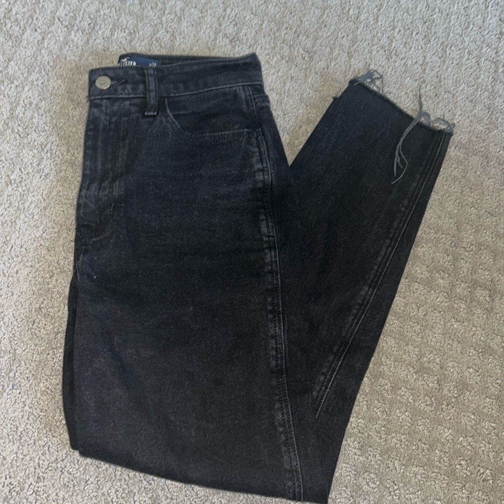 Hollister Ultra High Rise Mom Jeans Vintage Stretch Women’s